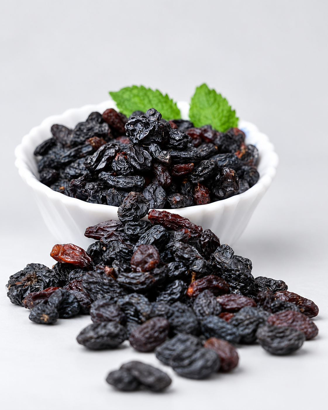 Nutgaon Black Raisins Seedless secondary product image